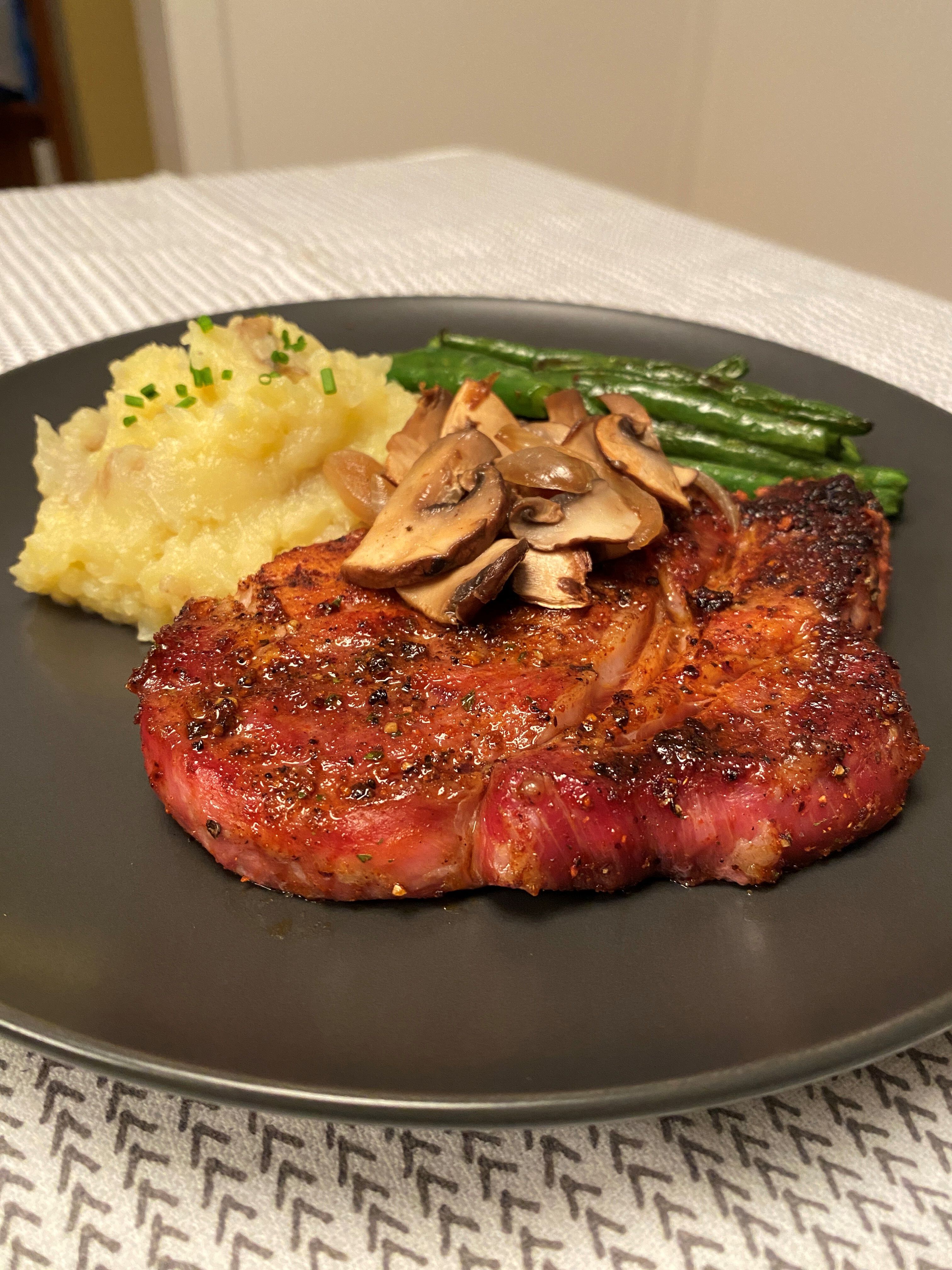 Grilled Pork Rib Chops